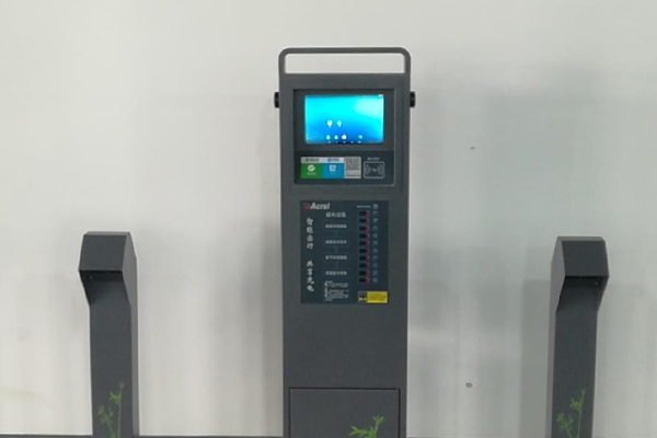 工业一体机应用在电动车自助充电桩设备